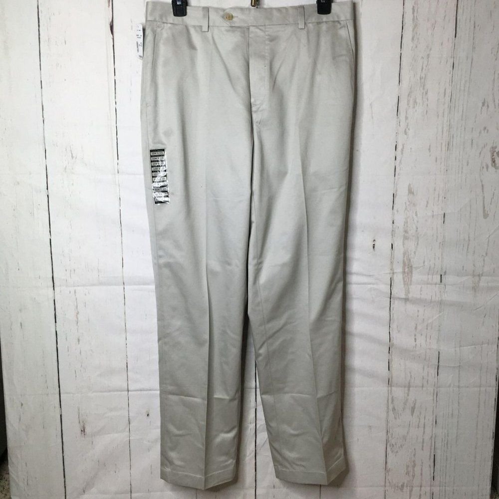 Jos A Bank Mens Khakis Original Fit 35/32 NW